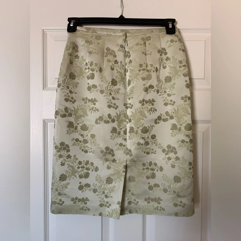 Rickie Freeman Teri Jon Nites Vintage Floral Pencil Skirt,‎ Soft Green, Size 4